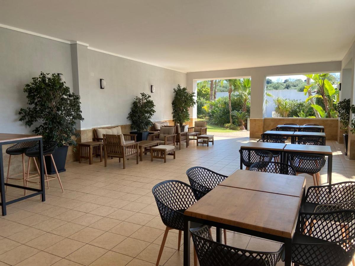 Hotel Montera Plaza Los Barrios Extérieur photo