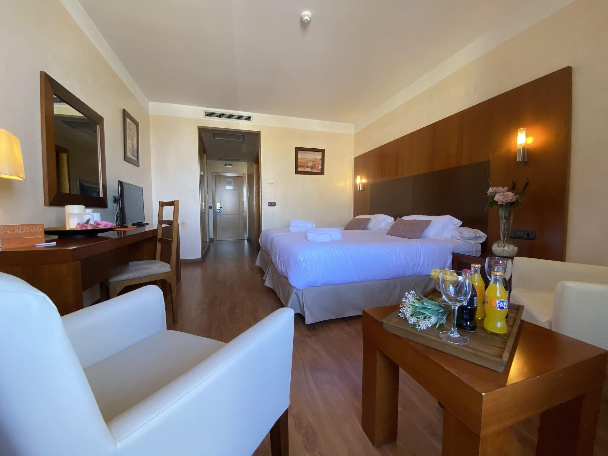 Hotel Montera Plaza Los Barrios Extérieur photo